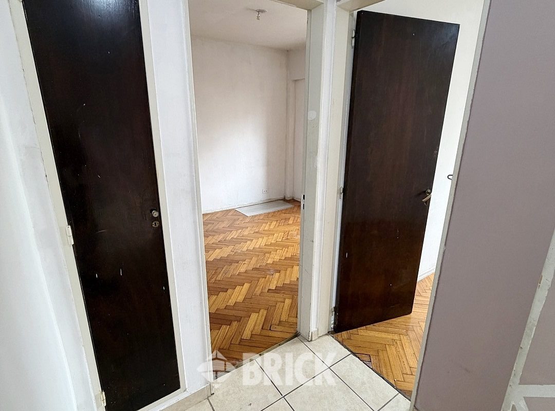 TUCUMAN al 2200 Piso 5 9
