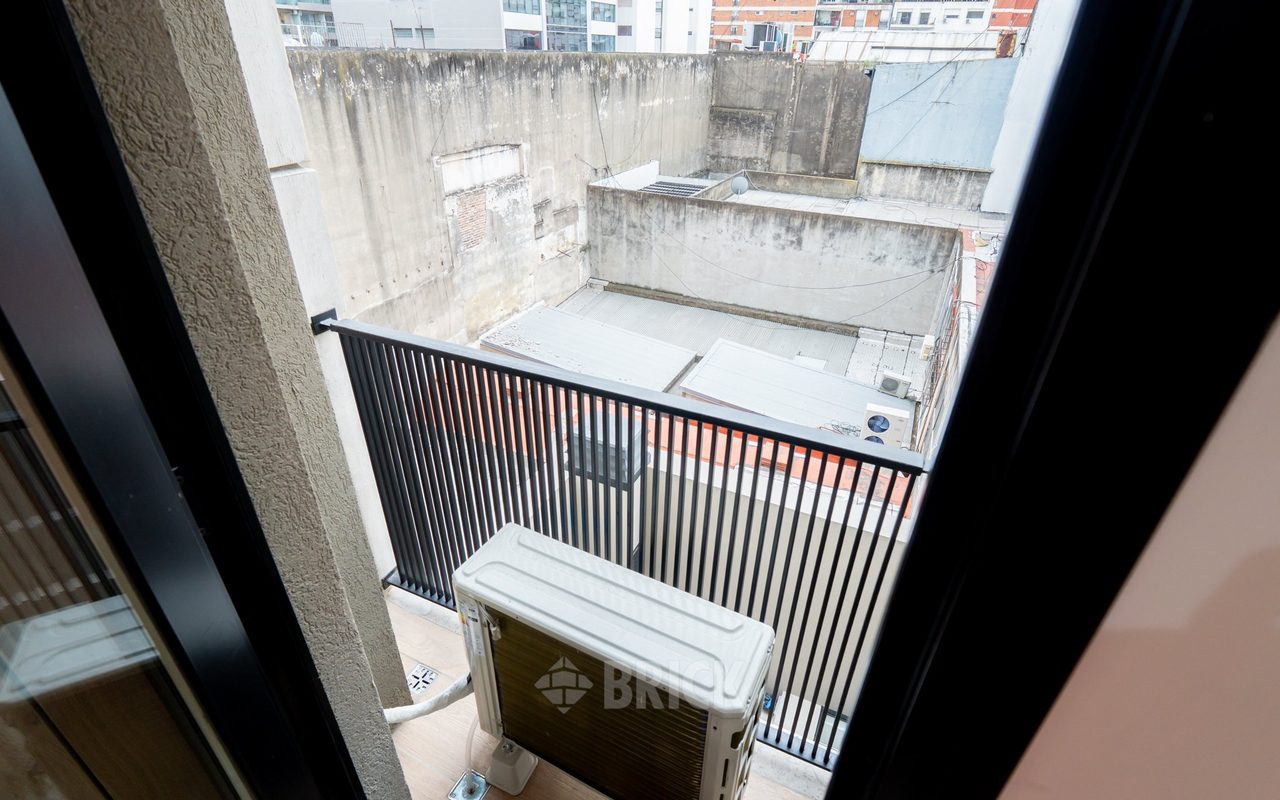 SUCRE al 2400 Piso 3 16