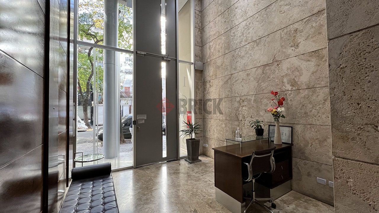 MATIENZO, BENJAMIN al 1600 Piso 6 12