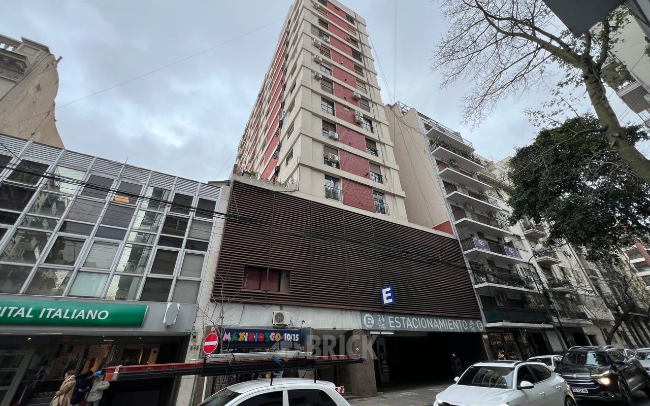 LARREA al 900 Piso 13 13