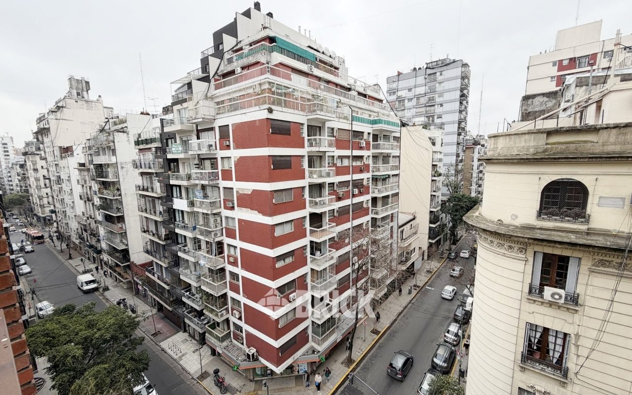 PARAGUAY al 2300 Piso 7 17