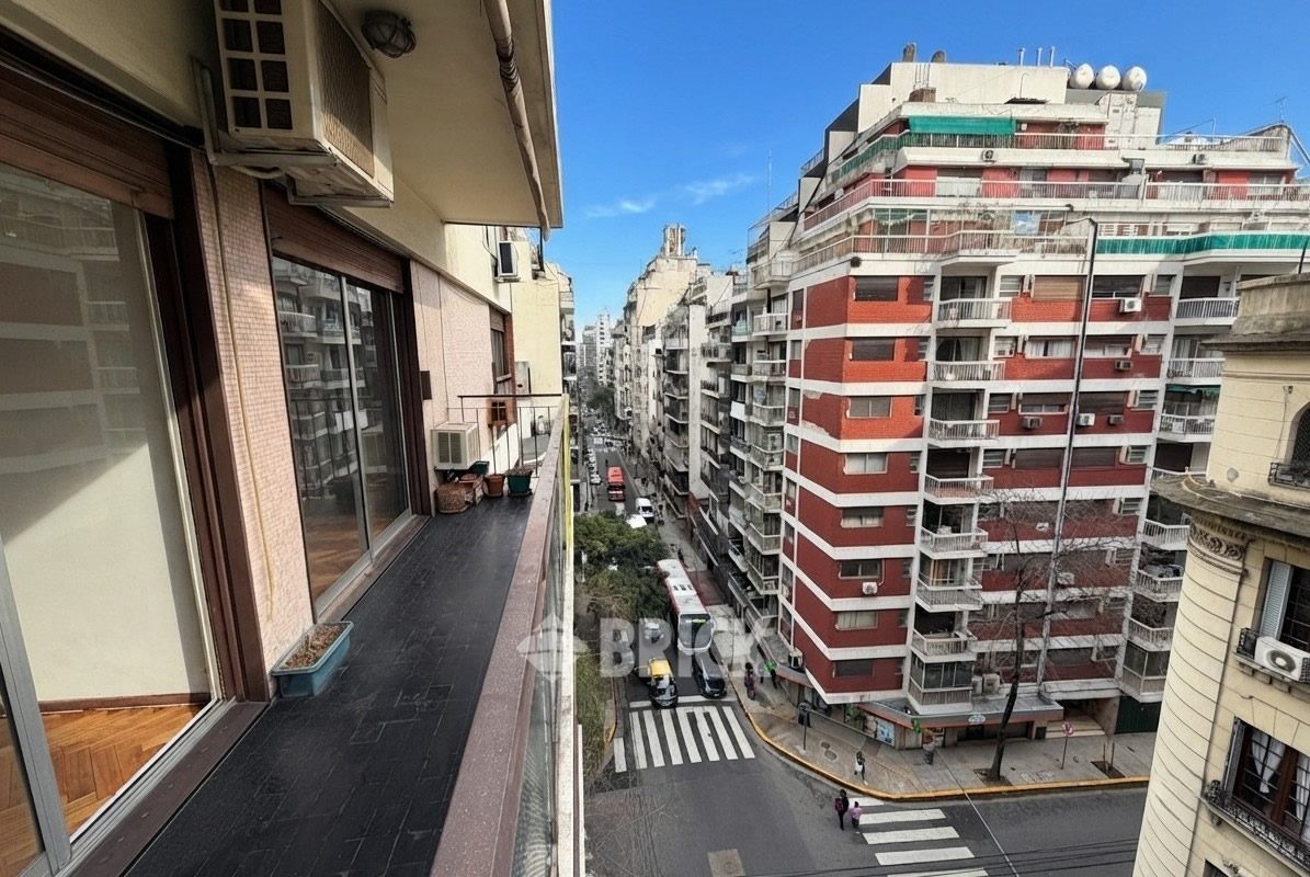 PARAGUAY al 2300 Piso 7 7