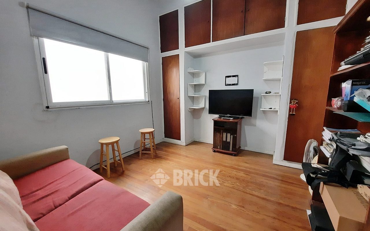 BELGRANO, AV. al 1800 Piso 3 1