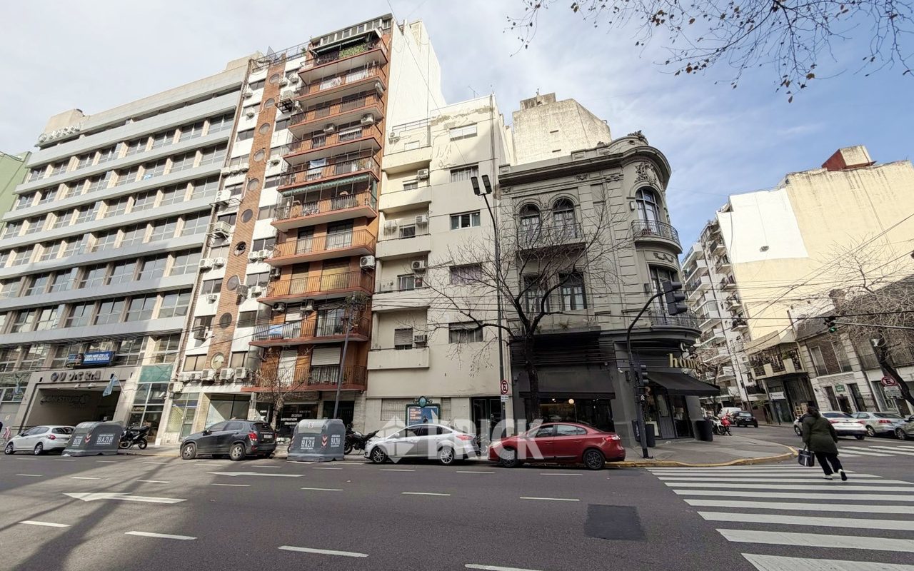 BELGRANO, AV. al 1800 Piso 3 21