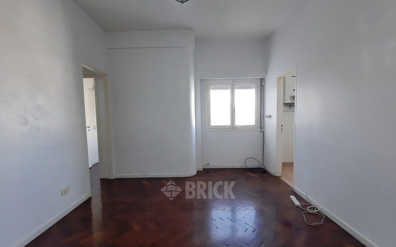 TUCUMAN al 2600 Piso 5 1
