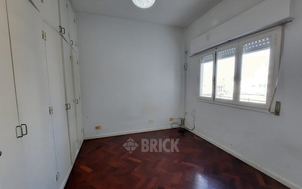 TUCUMAN al 2600 Piso 5 10
