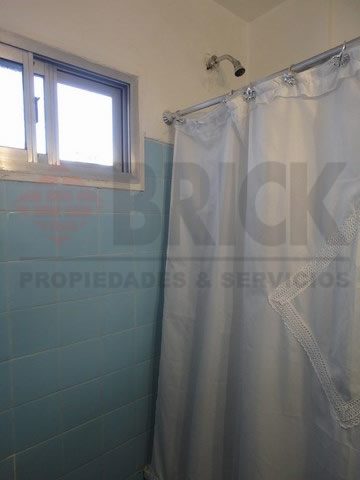 SANTIAGO DEL ESTERO al 1300 Piso 1 12