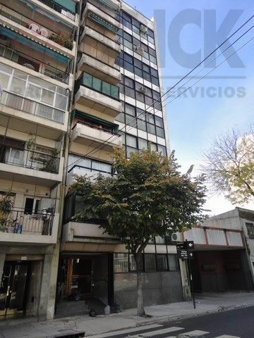 SANTIAGO DEL ESTERO al 1300 Piso 1 1