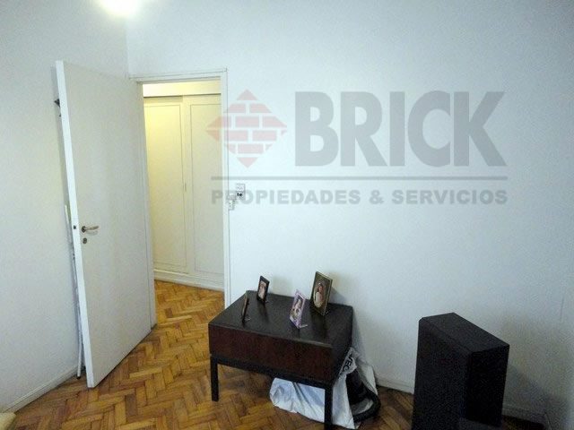 SANTIAGO DEL ESTERO al 1300 Piso 1 8