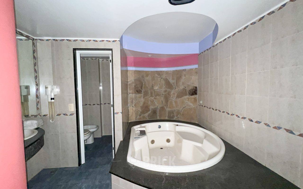 CASTRO BARROS, AV. al 0 19