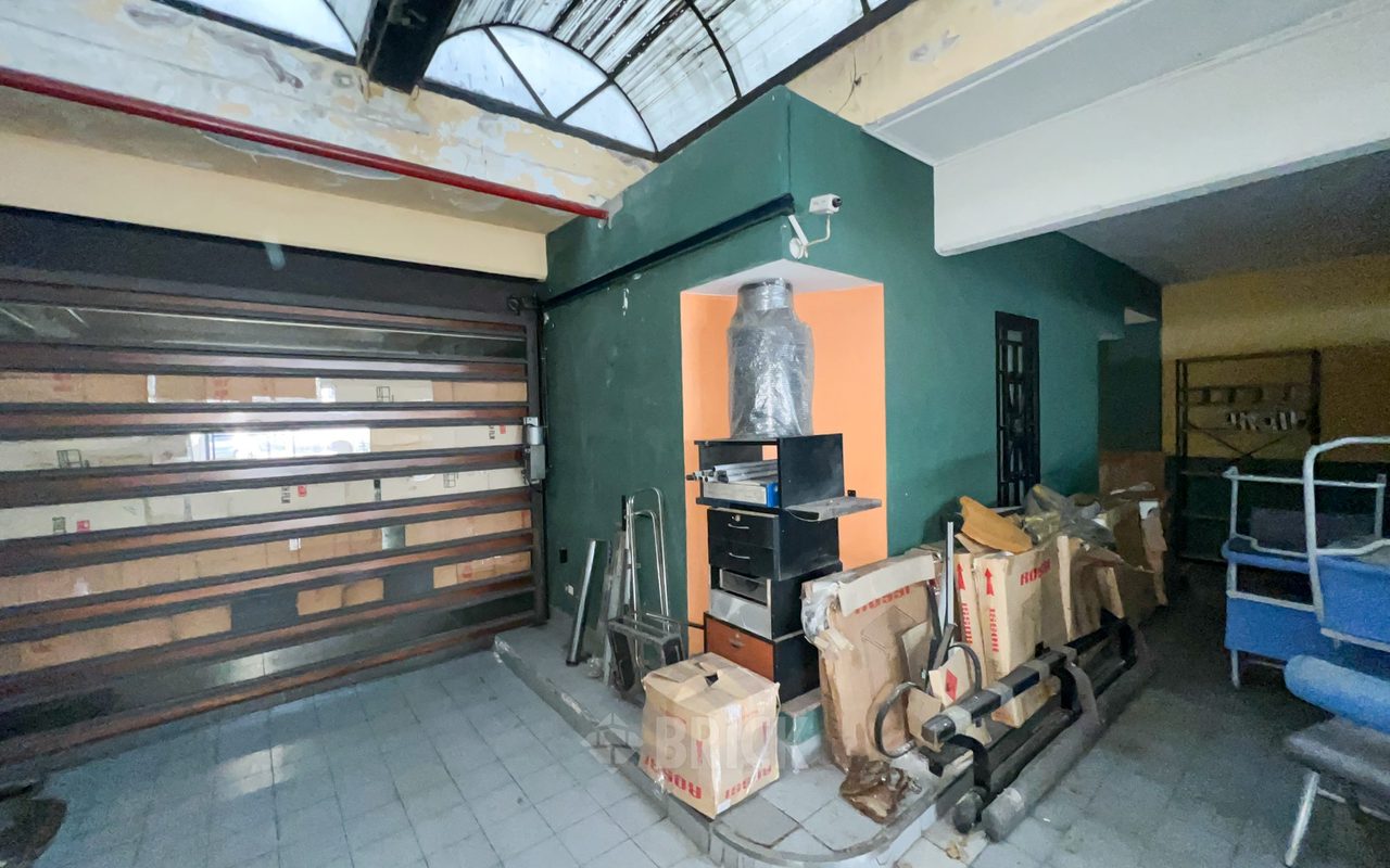 CASTRO BARROS, AV. al 0 30
