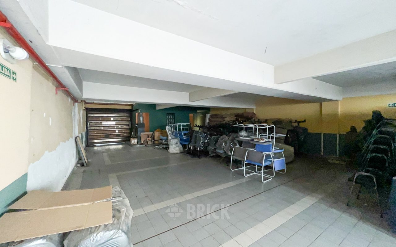 CASTRO BARROS, AV. al 0 32