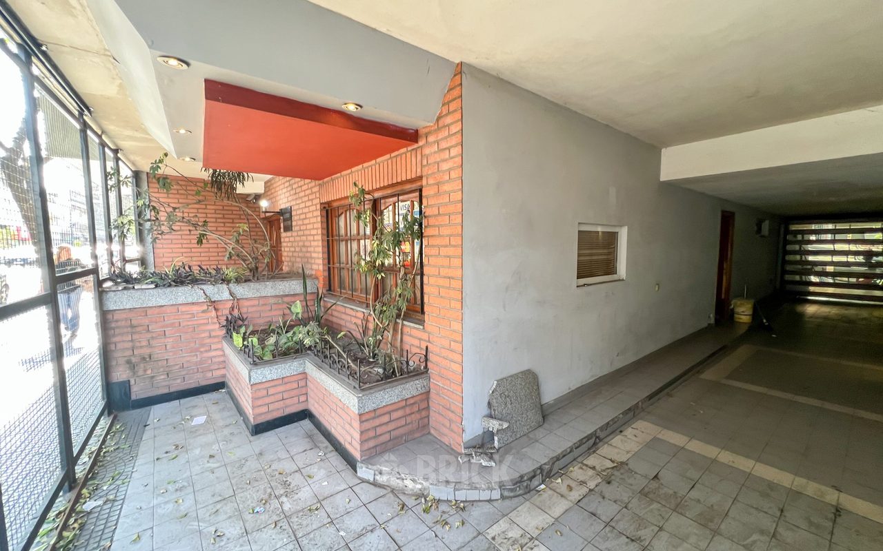CASTRO BARROS, AV. al 0 35