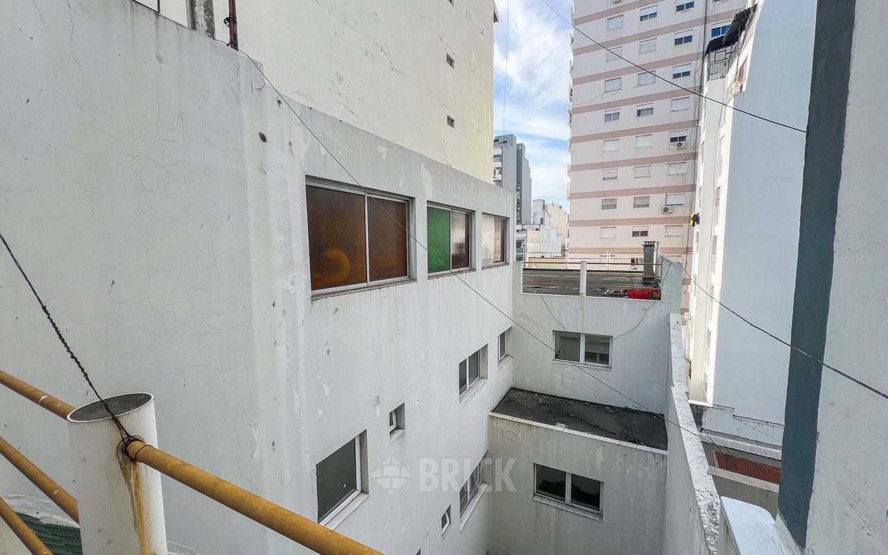 CASTRO BARROS, AV. al 0 38