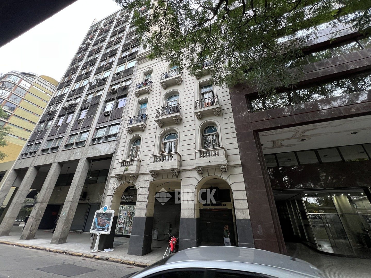 ALEM, LEANDRO N., AV. al 500 1