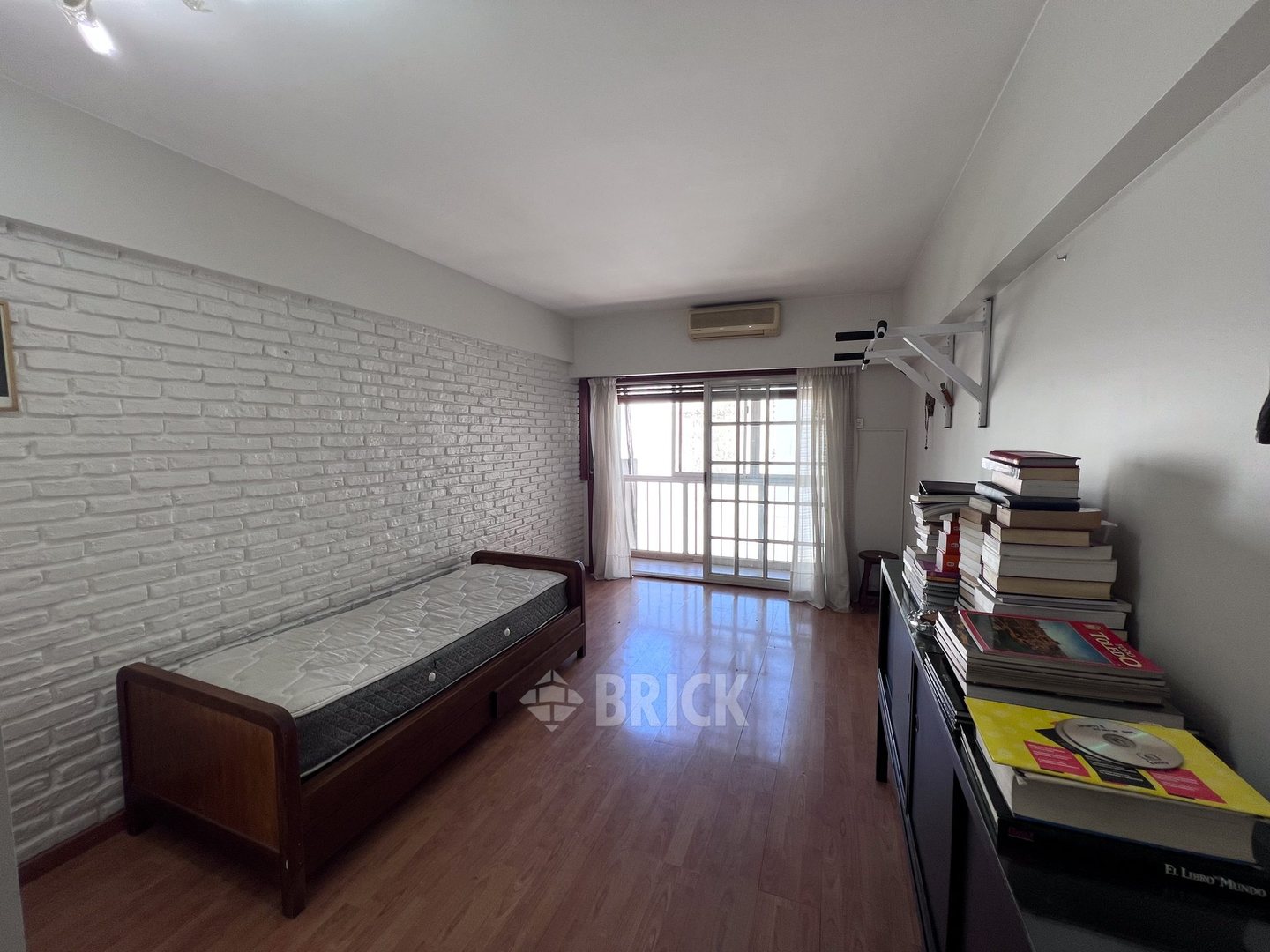 CHARCAS al 3100 Piso 9 1