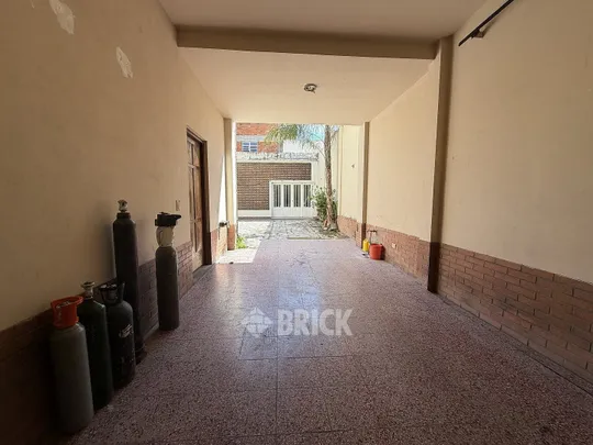 SARMIENTO al 1700 Piso PB