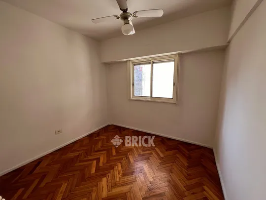 SUIPACHA al 700 Piso 10
