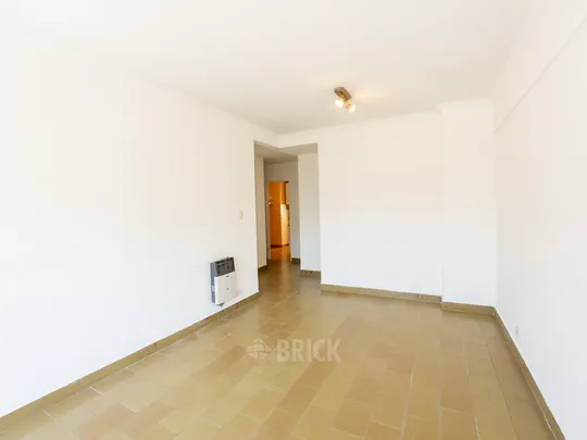 ESTOMBA al 1400 Piso 4