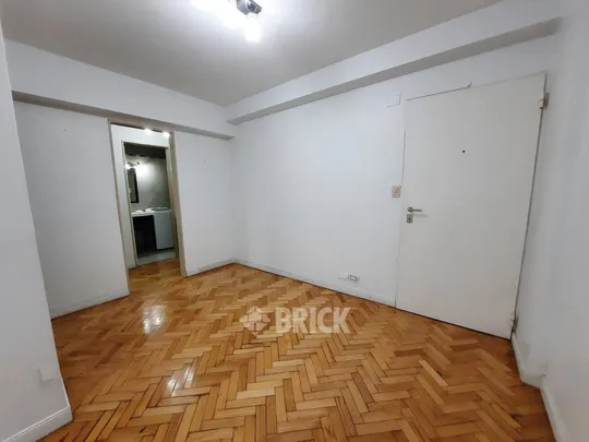 ARENALES al 1700 Piso 2