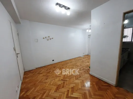 ARENALES al 1700 Piso 2