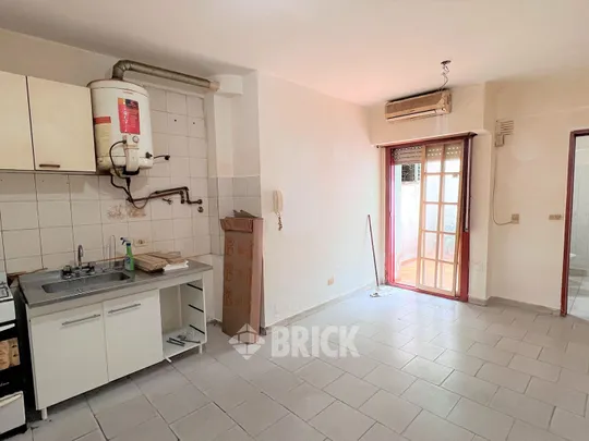 LARRAYA al 2200 Piso PB