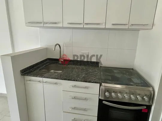 CESAR MALNATTI al 1900 Piso 1
