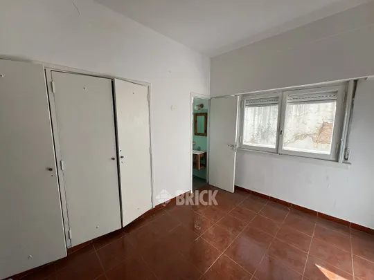 SAN JUAN, AV. al 3800 Piso 1