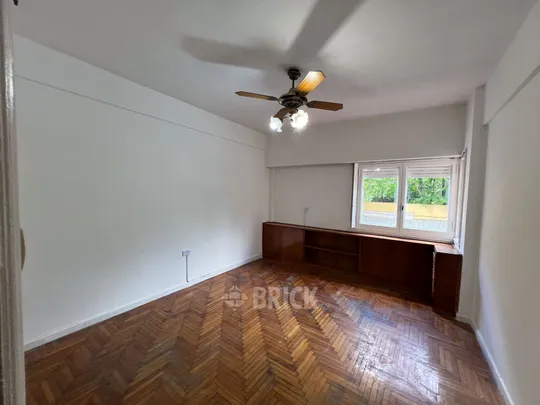 BACACAY al 2500 Piso 1
