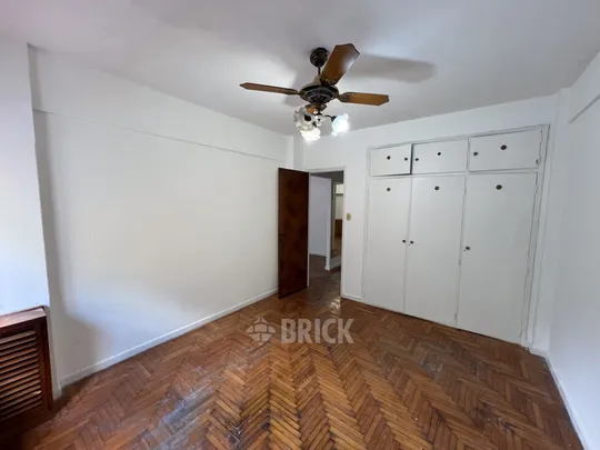 BACACAY al 2500 Piso 1