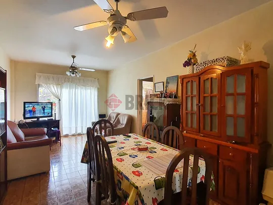 ARANGUREN al 1200 Piso 2