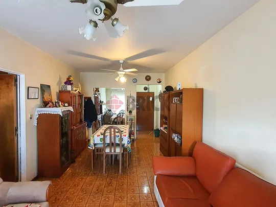 ARANGUREN al 1200 Piso 2