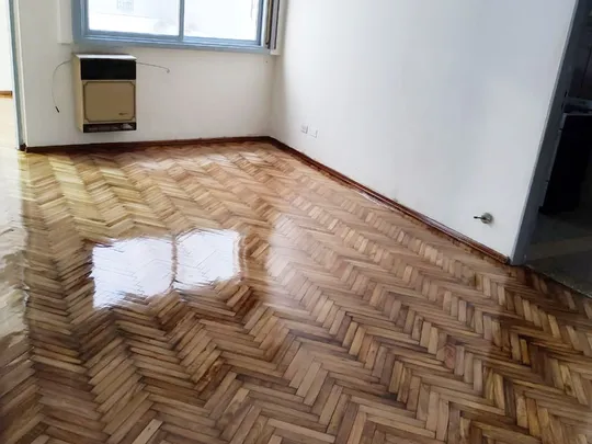 TRELLES, MANUEL al 800 Piso 2