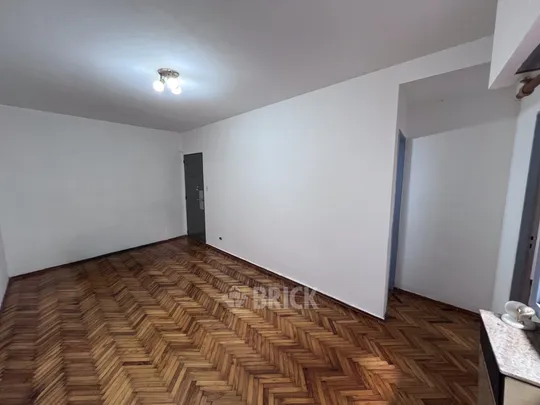 TRELLES, MANUEL al 800 Piso 2