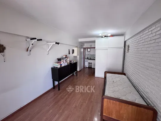 CHARCAS al 3100 Piso 9