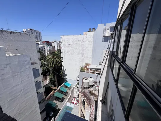 CHARCAS al 3100 Piso 9