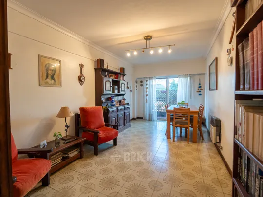 FRANKLIN al 2400 Piso 1
