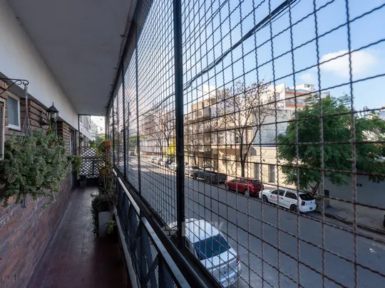 FRANKLIN al 2400 Piso 1