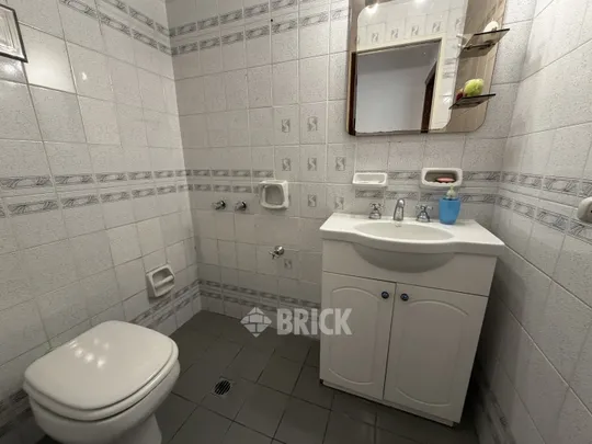 MERCADER, EMIR al 4300 Piso PB
