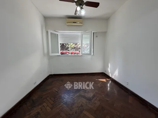 SOLIS al 800 Piso PB