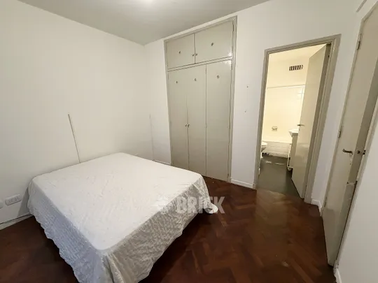 VIAMONTE al 1400 Piso 5