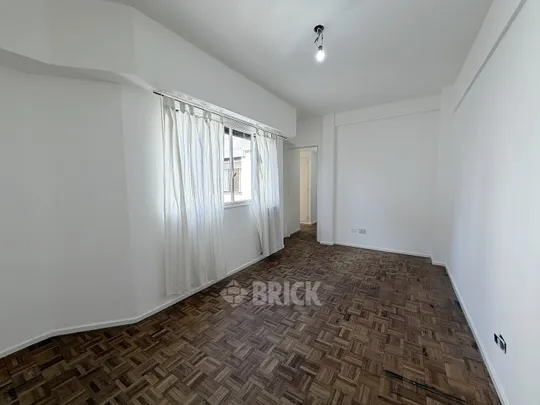 PARAGUAY al 2600 Piso 9