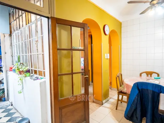 ARANGUREN al 1800 Piso PB