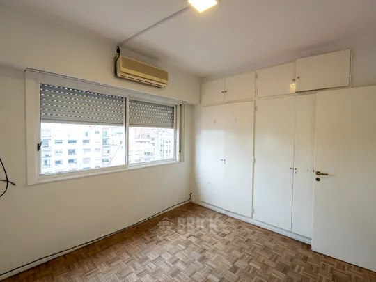 PELLEGRINI, CARLOS al 1200 Piso 12