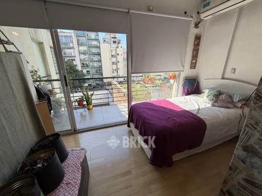 VILLARROEL al 1100 Piso 4