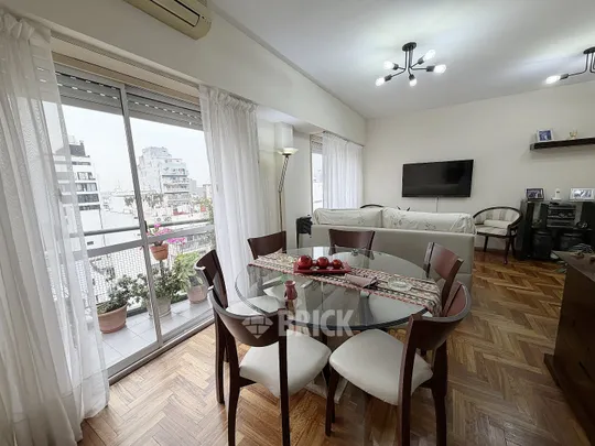 DEAN FUNES al 1100 Piso 12