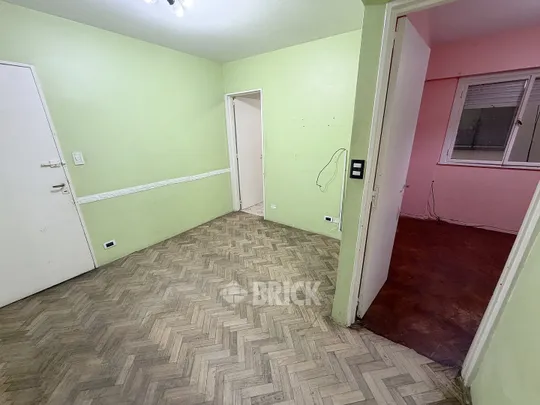 MENDOZA al 2600 Piso 1