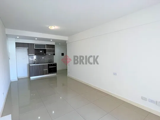 MATIENZO, BENJAMIN al 1600 Piso 6