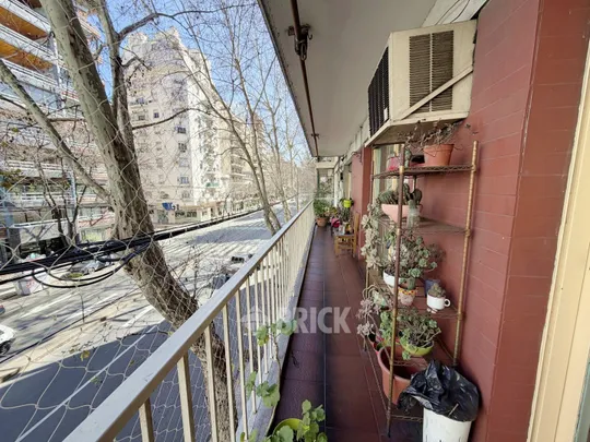 MONTES DE OCA, AV. al 400 Piso 2