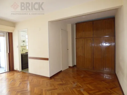 MITRE, EMILIO al 700 Piso 10